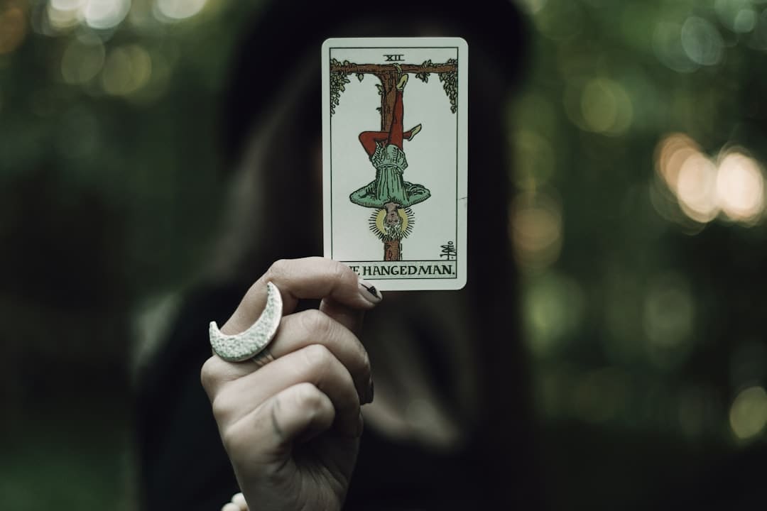 网飞《猎魔女团》爆火,韩媒:谁的K